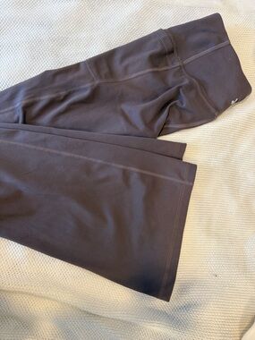 Under Armour Women's Purple Track Pants